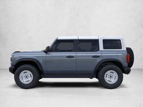 New 2025 Ford Bronco Heritage Edition image 3