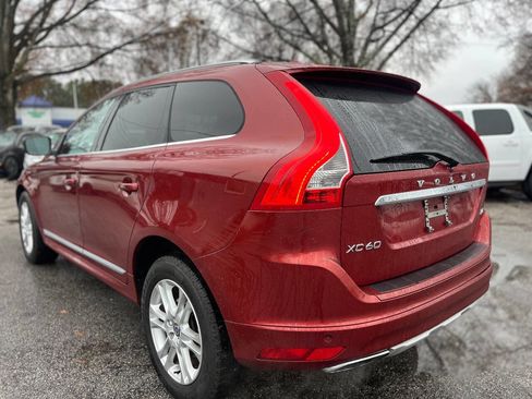 Used 2016 Volvo XC60 T5 Premier w/ Proximity Package image 5