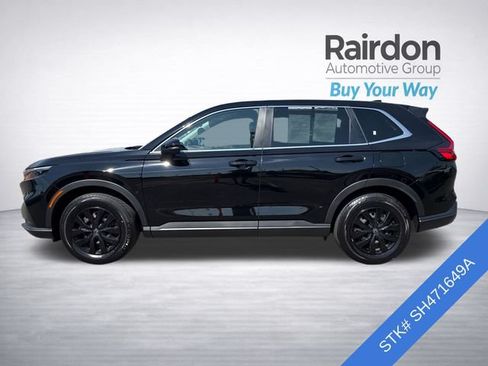 Used 2025 Honda CR-V LX image 4
