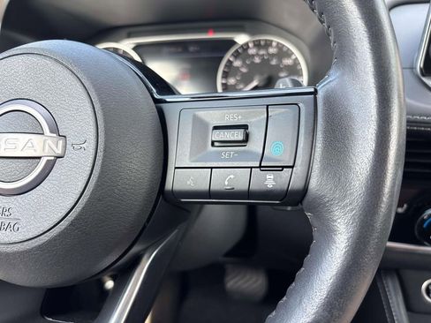 Used 2023 Nissan Rogue SL AWD/4WD image 20