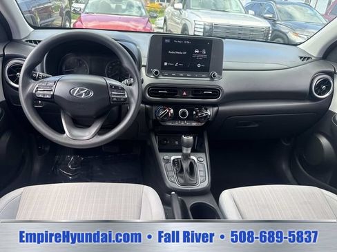 Used 2023 Hyundai Kona SEL AWD/4WD image 14