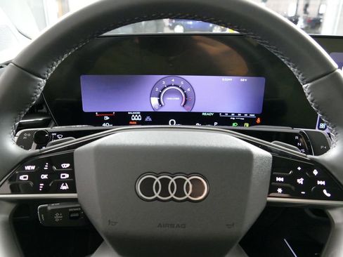 New 2026 Audi Q3 quattro 2.0T image 12