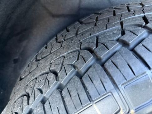 Certified 2025 Ford Expedition Active AWD/4WD image 28