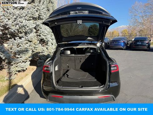 Used 2022 Tesla Model Y Performance image 31