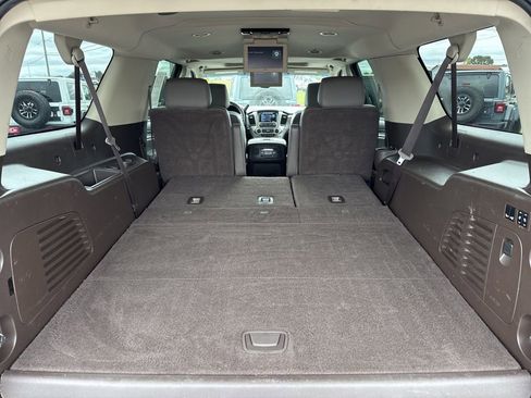 Used 2020 GMC Yukon XL Denali w/ Denali Ultimate Package RWD image 9