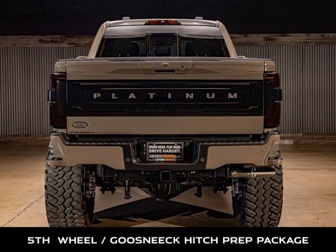 Used 2026 Ford F350 Platinum w/ Platinum Plus Package image 8