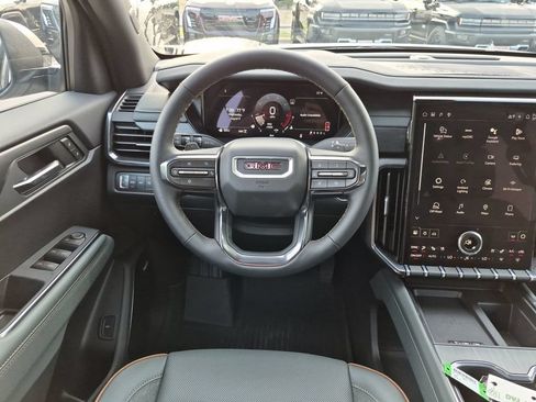 New 2026 GMC Acadia AT4 w/ Luxury Package AWD/4WD image 34