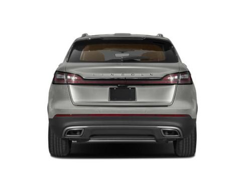 Used 2023 Lincoln Nautilus FWD w/ Premium Package image 6