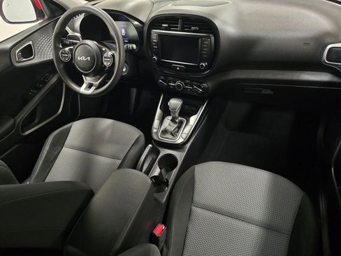 Used 2024 Kia Soul LX w/ Option Group 015 image 20