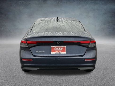 Used 2023 Honda Accord EX image 4