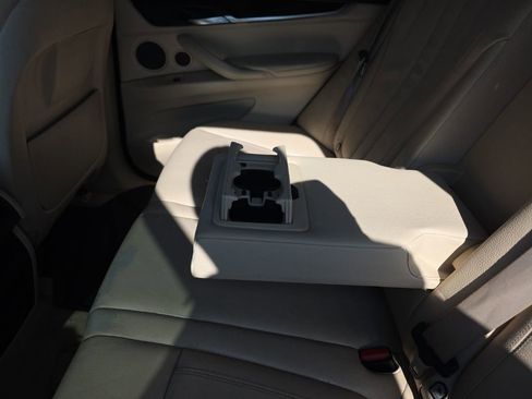 Used 2014 BMW X5 xDrive35i image 17