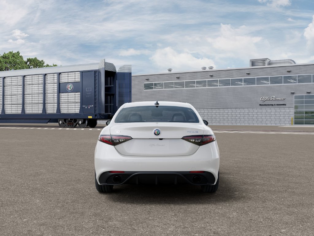 New 2026 Alfa Romeo Giulia RWD image 7