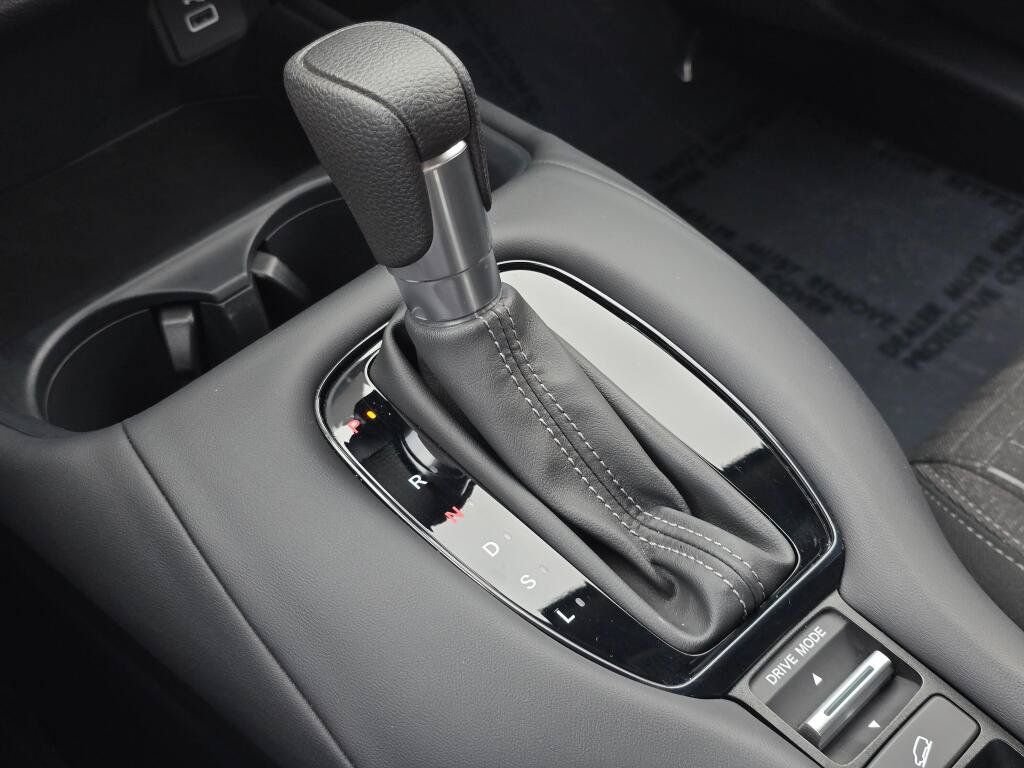 Certified 2025 Honda HR-V LX image 25
