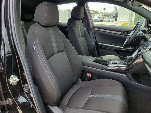 Used 2019 Honda Civic Sport image 17