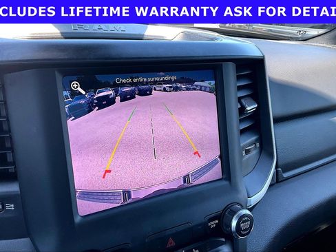 Used 2021 RAM 1500 Big Horn AWD/4WD image 18