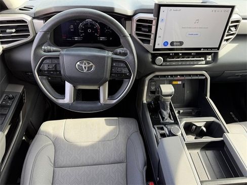 Used 2024 Toyota Tundra Limited image 13