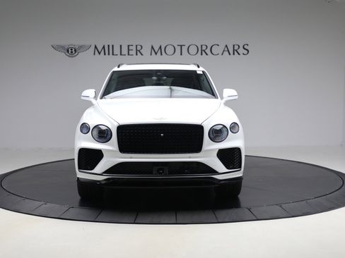 New 2025 Bentley Bentayga Extended Wheelbase image 8