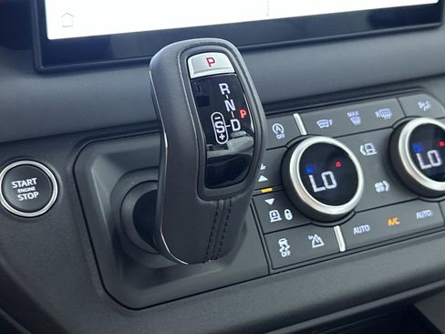 New 2025 Land Rover Defender 130 V8 image 16