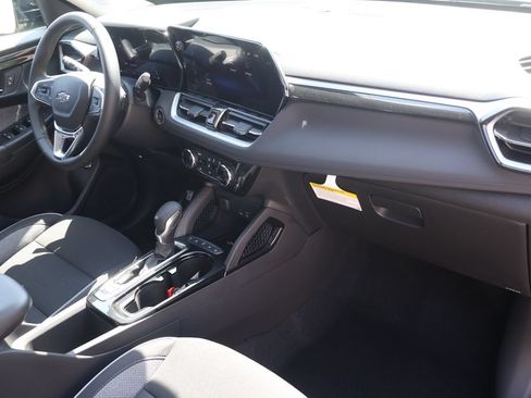 New 2026 Chevrolet TrailBlazer LT w/ Convenience Package FWD image 42