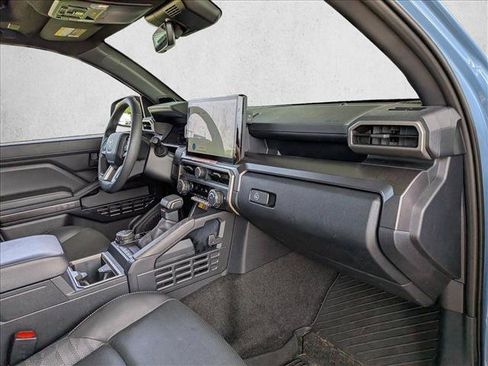 Certified 2026 Toyota 4Runner TRD Off-Road Premium AWD/4WD image 21