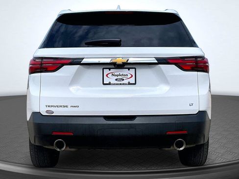 Used 2023 Chevrolet Traverse LT w/ LT Premium Package AWD/4WD image 4