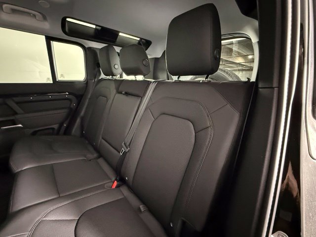 Certified 2025 Land Rover Defender 110 S AWD/4WD image 19