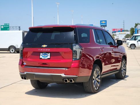 Used 2026 Chevrolet Tahoe High Country AWD/4WD image 7