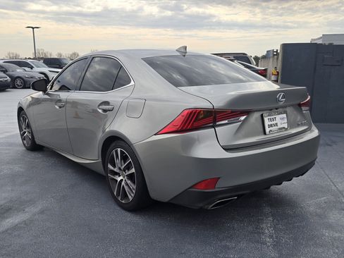 Used 2018 Lexus IS 300 w/ Accessory Package 2 image 4