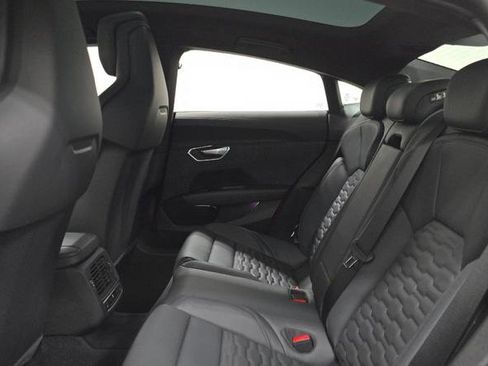 Used 2023 Audi e-tron GT Prestige w/ Prestige Package image 13