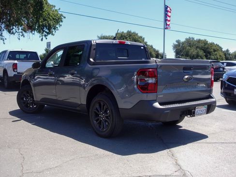 Used 2024 Ford Maverick Lariat w/ Black Appearance Package FWD image 9