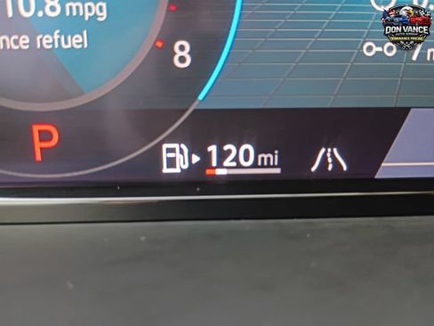 Used 2025 Volkswagen Atlas SE FWD image 16