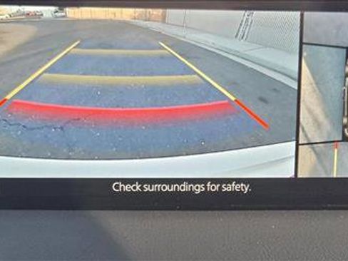 Used 2022 MAZDA CX-5 Signature image 12