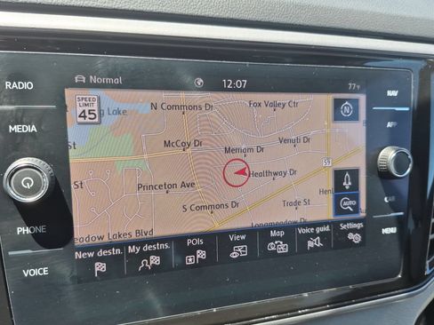 Used 2021 Volkswagen Atlas SEL AWD/4WD image 19
