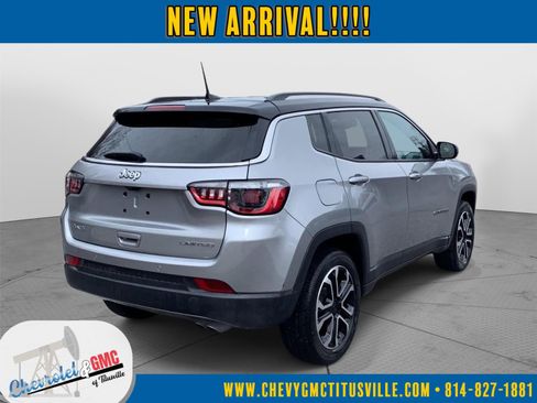 Used 2022 Jeep Compass Limited image 3