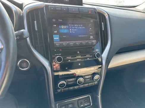 Used 2021 Subaru Ascent Limited image 8