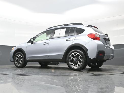 Used 2016 Subaru Crosstrek 2.0i Limited image 27