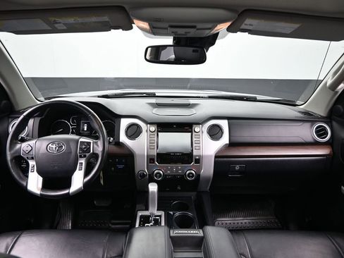 Used 2018 Toyota Tundra Limited image 28