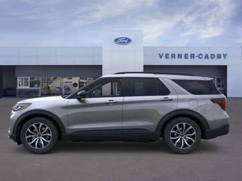 New 2026 Ford Explorer ST-Line image 3