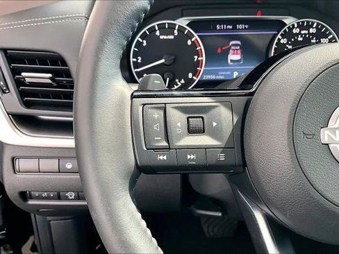 Certified 2023 Nissan Rogue SV w/ SV Premium B Package FWD image 24