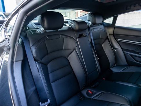 Used 2025 Porsche Cayenne S image 36