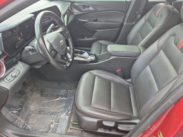 Used 2024 Chevrolet Trax RS w/ Driver Confidence Package FWD image 12