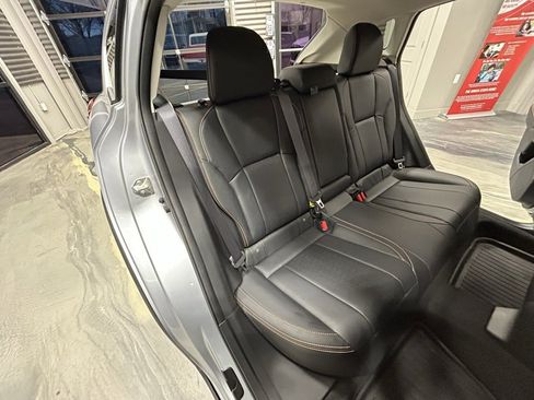 Used 2019 Subaru Crosstrek 2.0i Limited w/ Moonroof Package w/Navigation image 6