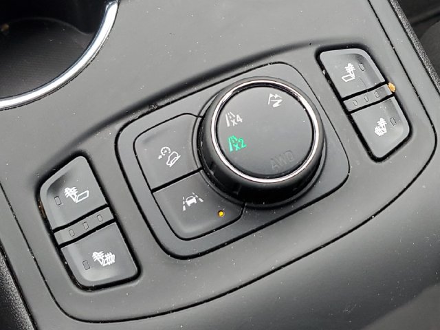 Used 2024 GMC Terrain SLT AWD/4WD image 30