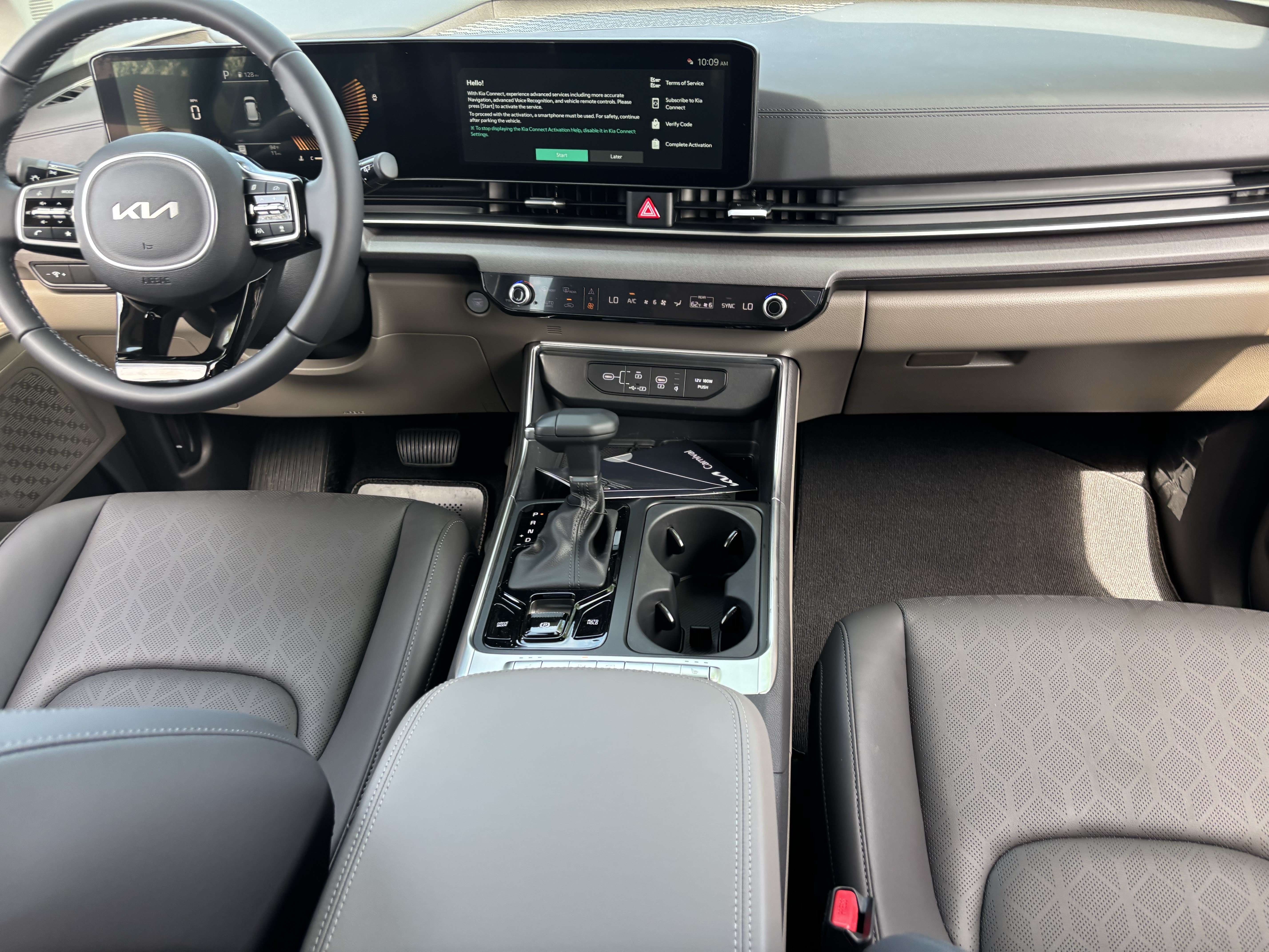 New 2026 Kia Carnival EX FWD image 13