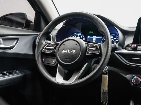 Used 2023 Kia Forte LXS FWD image 15