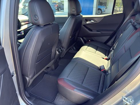 New 2026 Chevrolet Equinox RS w/ Convenience Package III FWD image 11