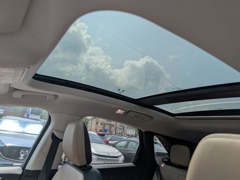 Used 2021 Ford Escape SEL w/ Class II Trailer Tow Package image 10