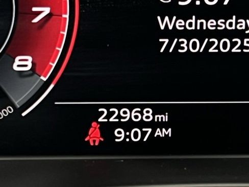 Used 2022 Audi SQ5 Premium Plus w/ Premium Plus Package image 20