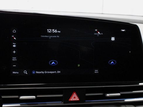 Used 2024 Hyundai Elantra SEL FWD image 3