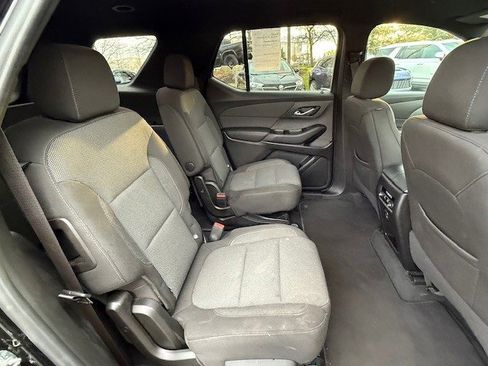 Certified 2023 Chevrolet Traverse LT image 17